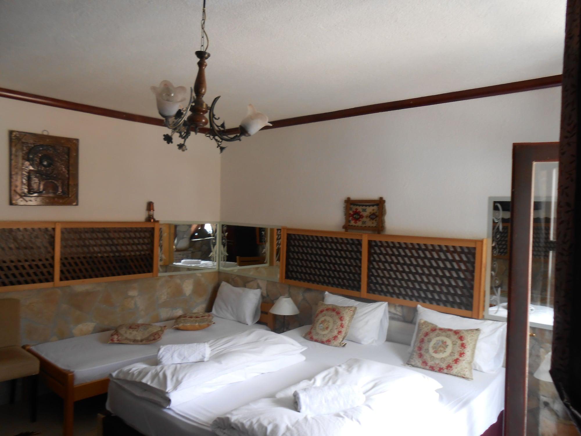 Villa Anri โมสตาร์ ภายนอก รูปภาพ