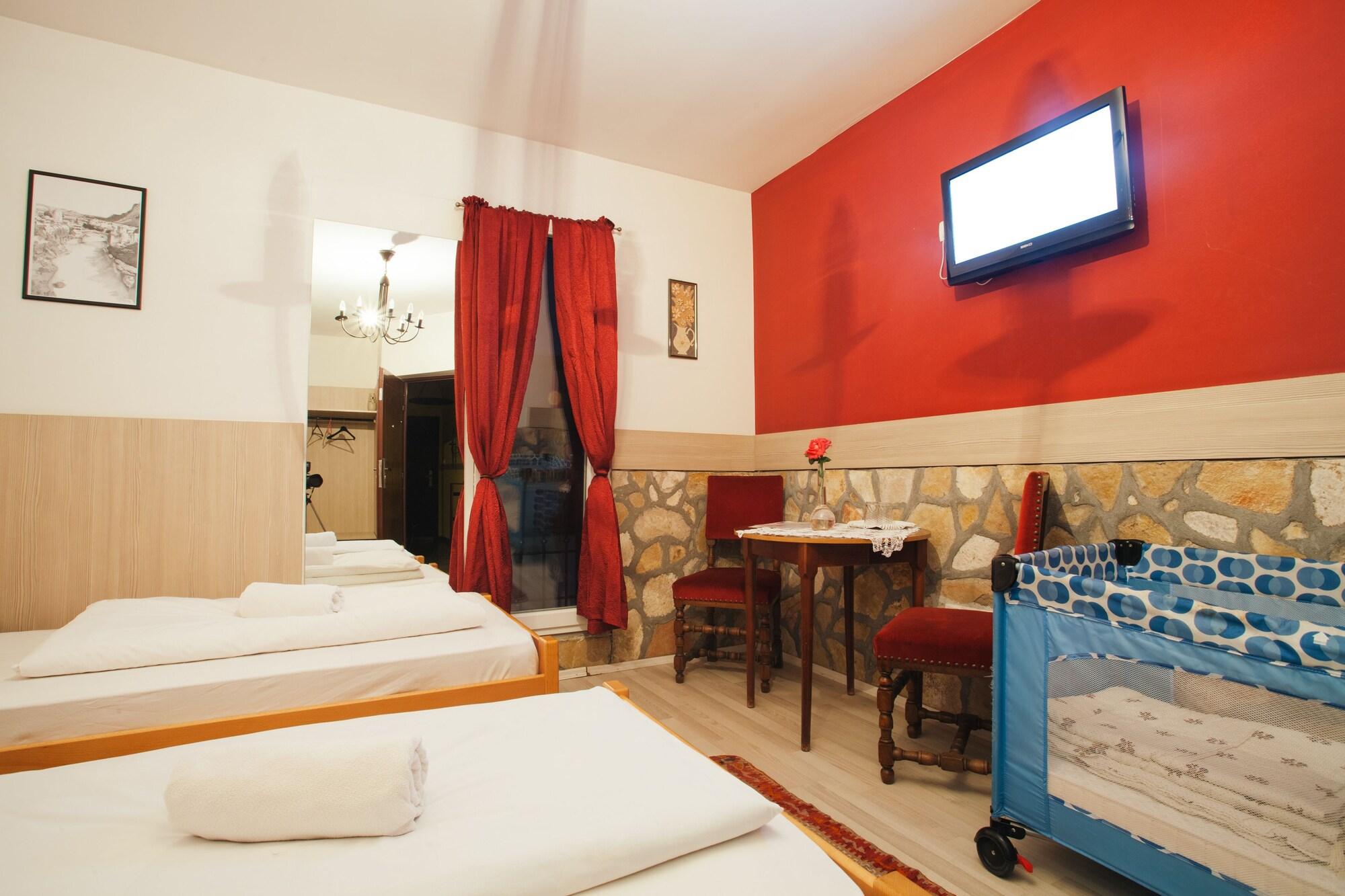 Villa Anri โมสตาร์ ภายนอก รูปภาพ