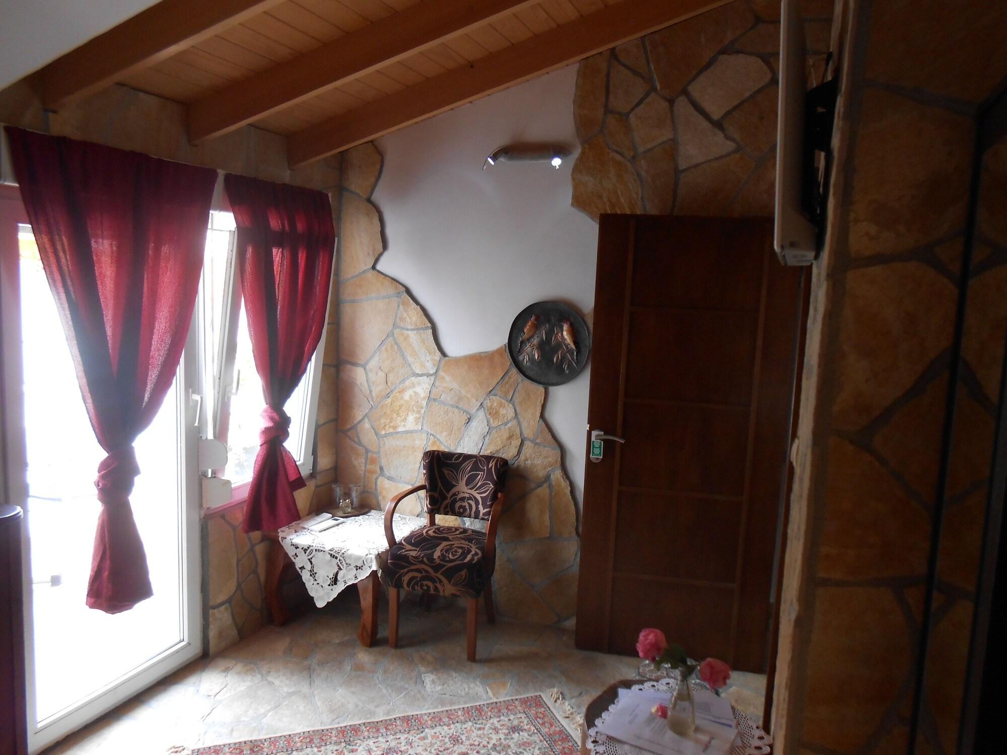 Villa Anri โมสตาร์ ภายนอก รูปภาพ