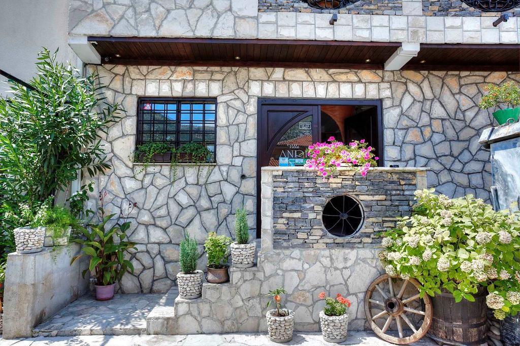 Villa Anri โมสตาร์ ภายนอก รูปภาพ