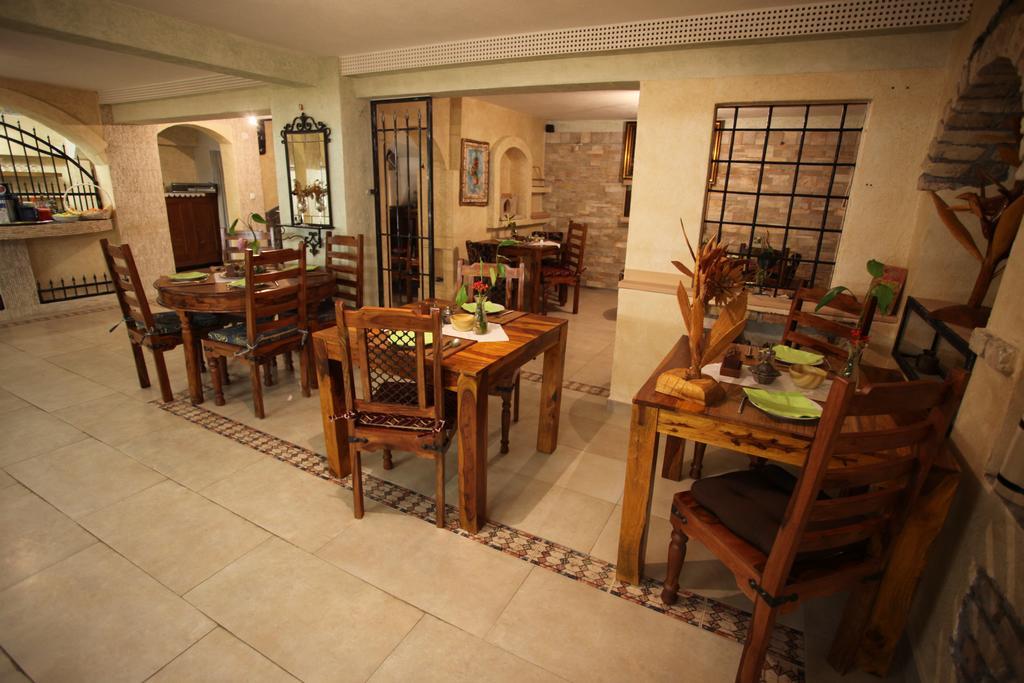 Villa Anri โมสตาร์ ภายนอก รูปภาพ
